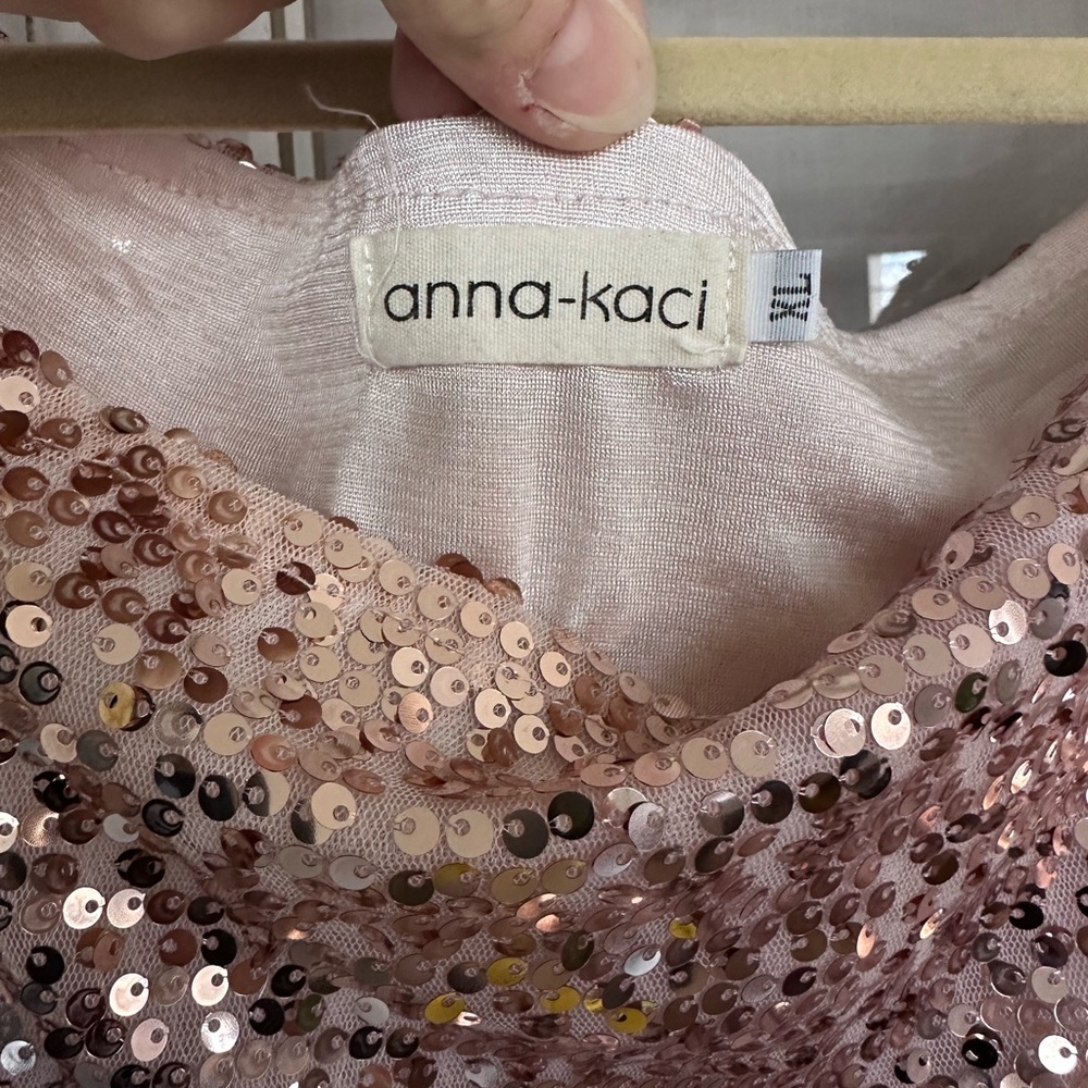 Anna-Kaci Sequin Top